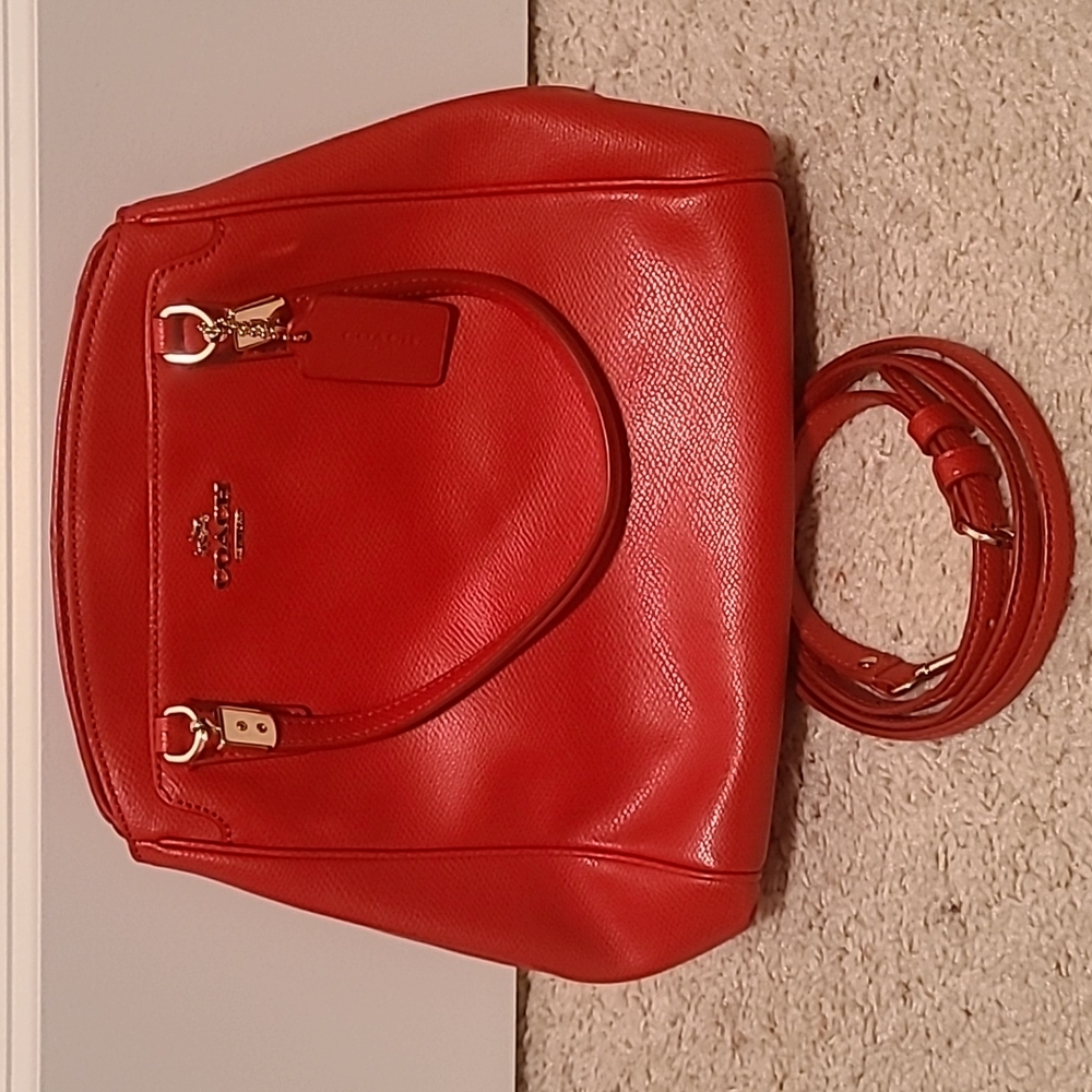 COACH Minetta Crossbody & Matching Double Zip Phone Wallet